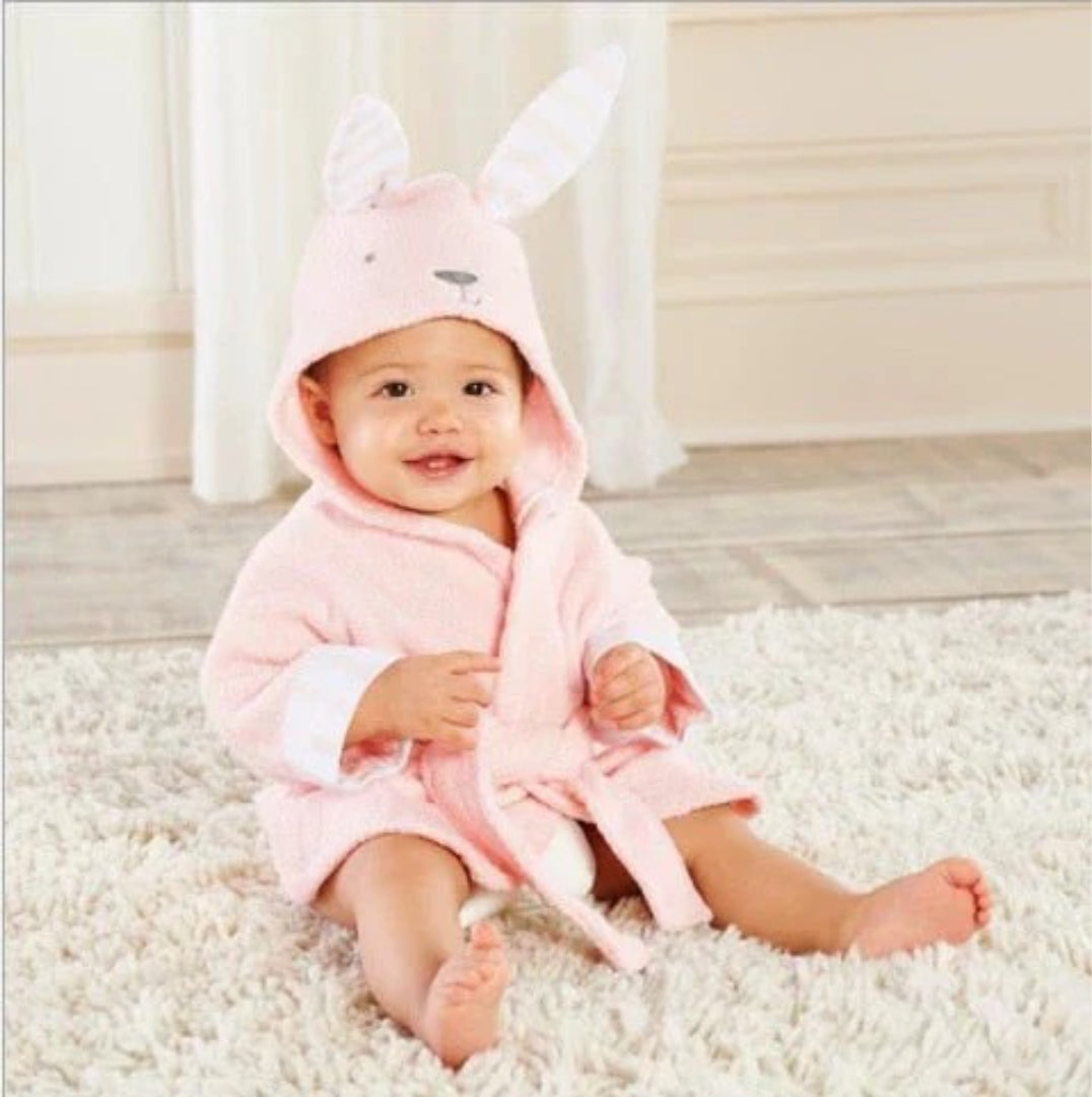 Baby bathrobe in soft absorbent material with animal motif
