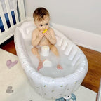 Oppusteligt babybadekar kompakt rejsemodel