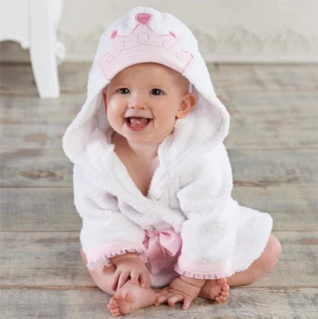 Baby bathrobe in soft absorbent material with animal motif
