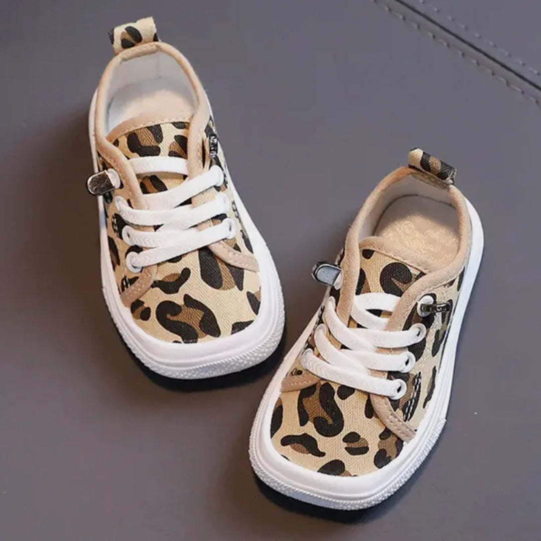 Barefoot shoes for children with a flexible fit