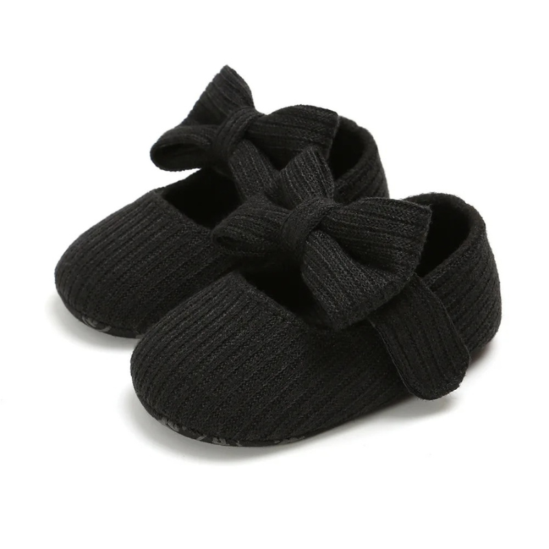 TwinkleToes soft baby booties