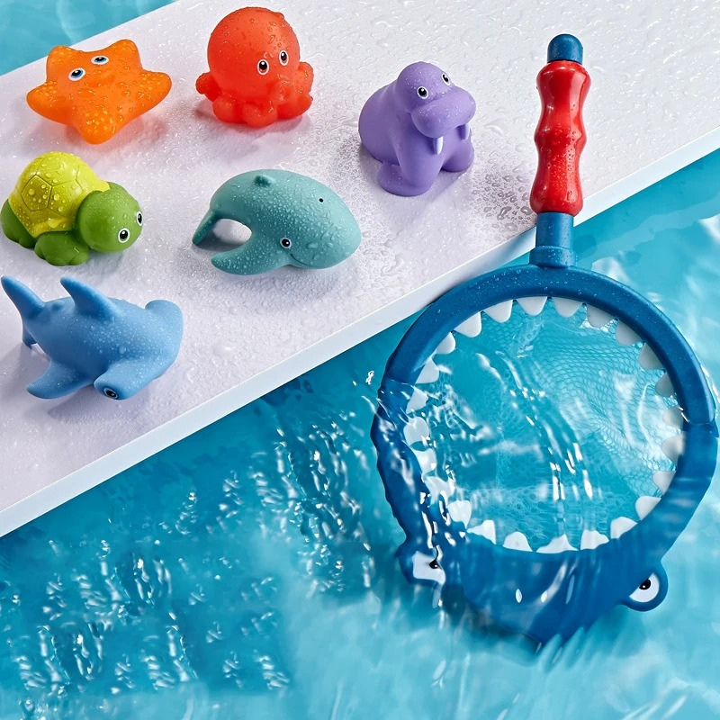 Water Play Set for Sorting and Scooping