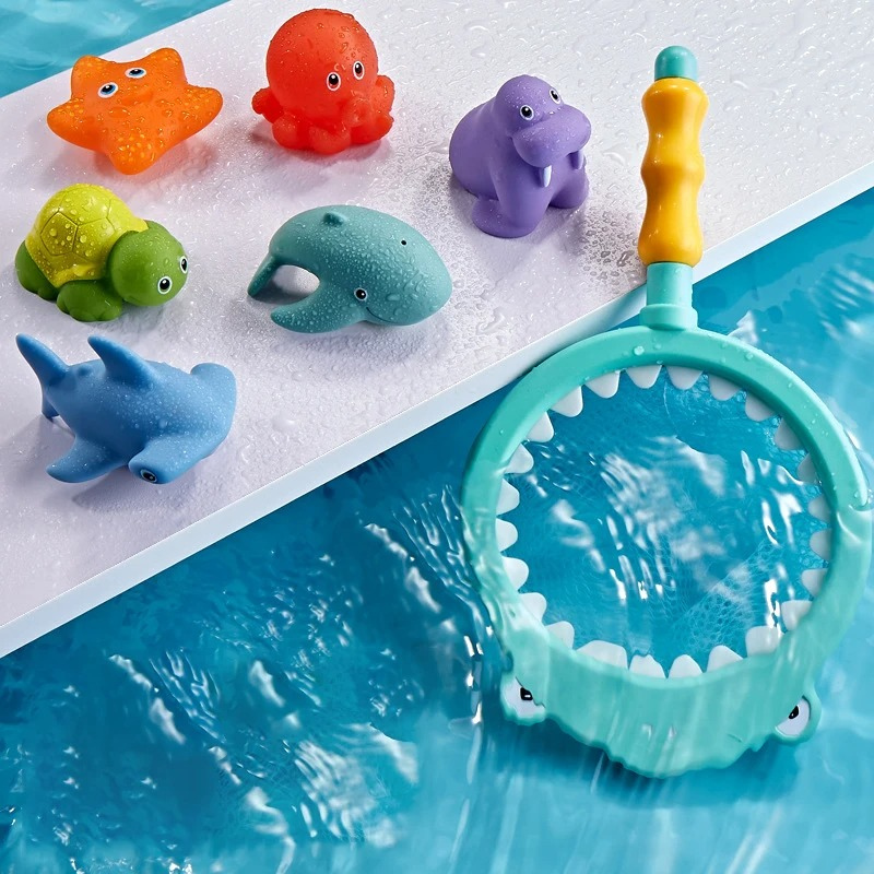 Water Play Set for Sorting and Scooping