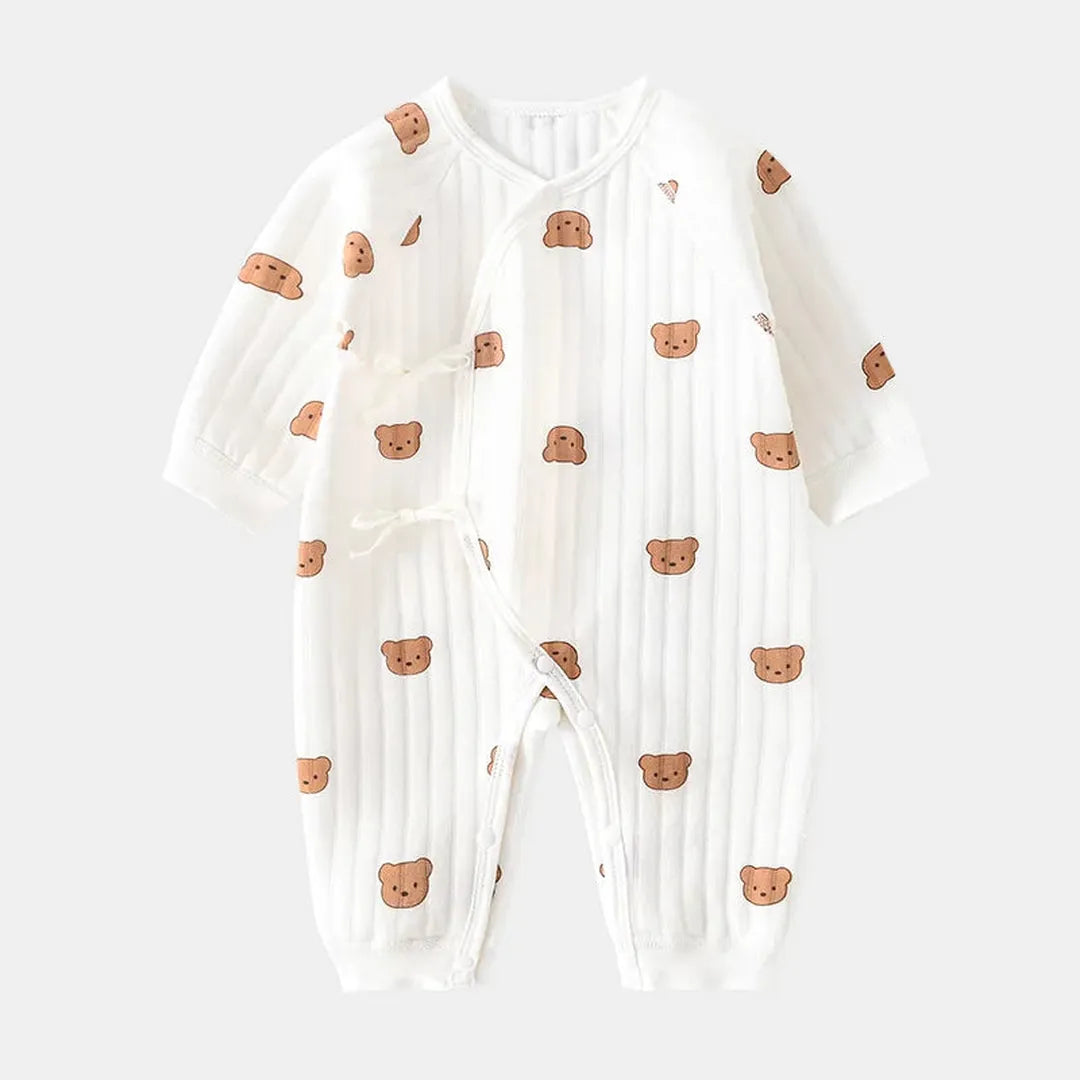Baby bodysuit with bear and long sleeves