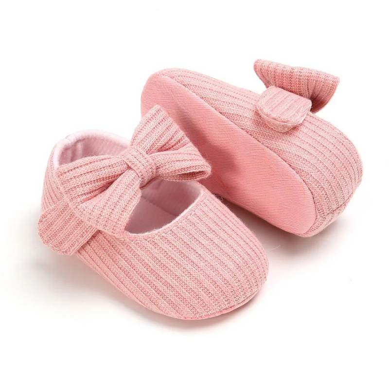 TwinkleToes soft baby booties