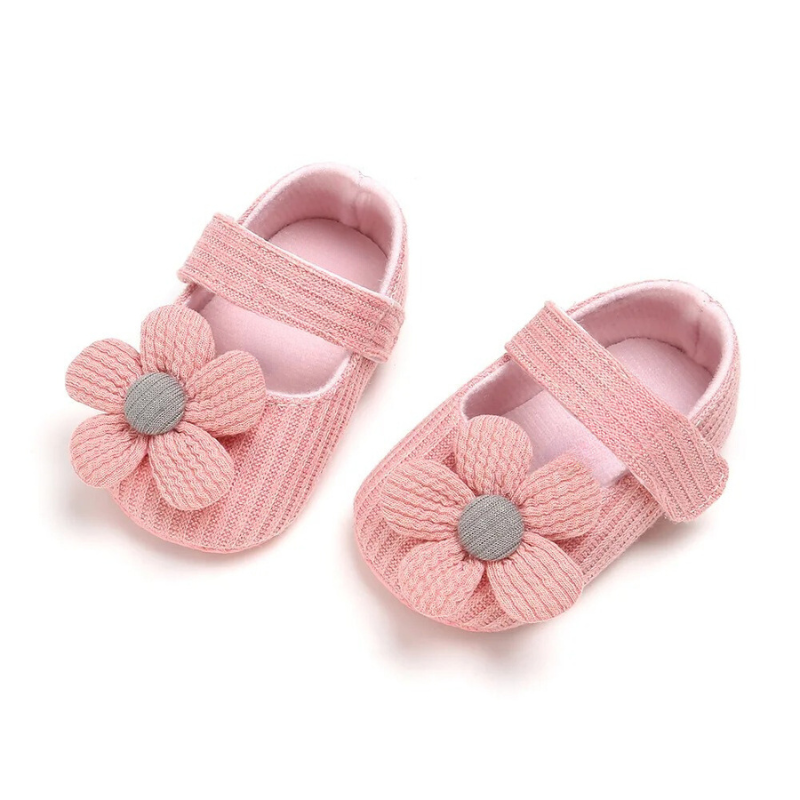 TwinkleToes soft baby booties