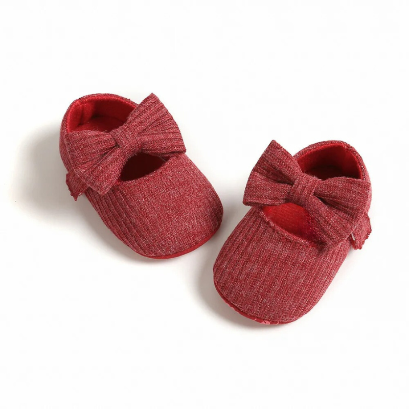 TwinkleToes soft baby booties