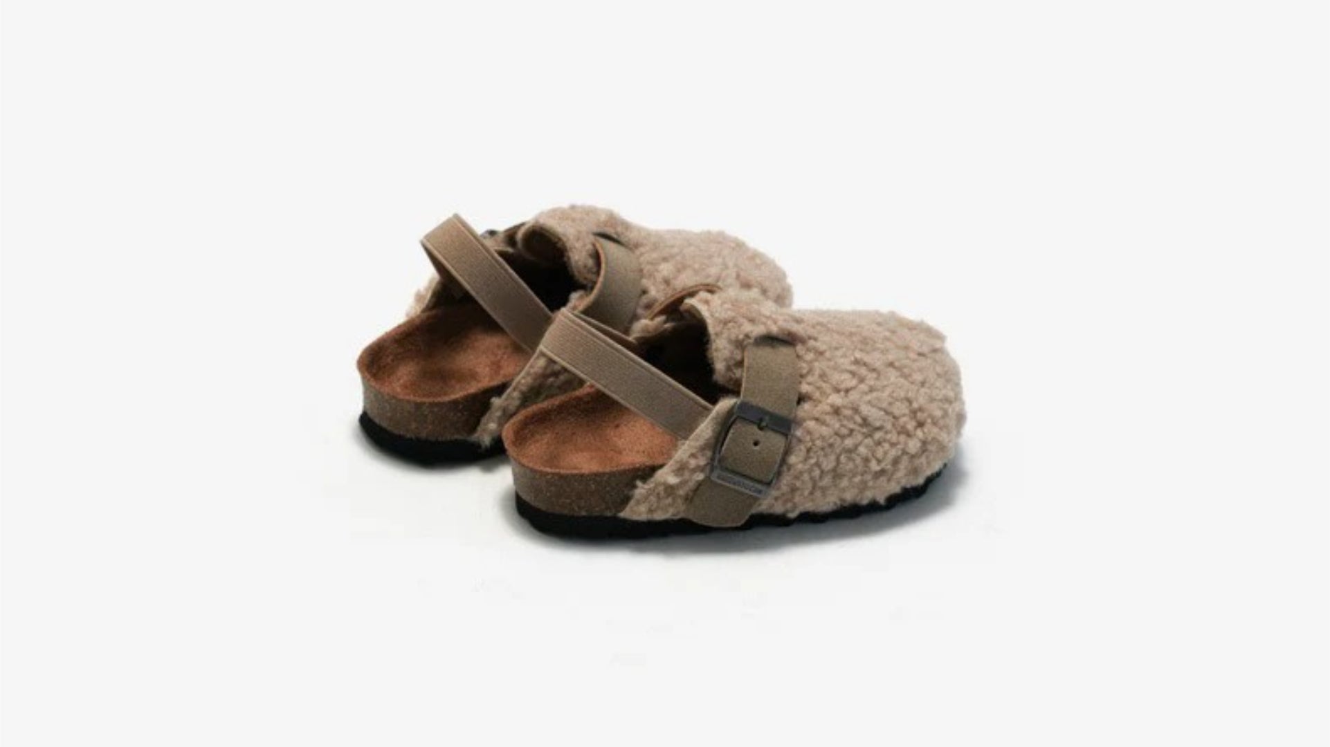 Wool moccasins for kids in slip-on design