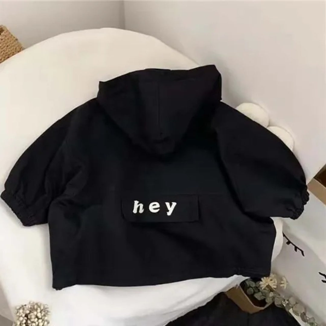 Children's polyester windbreaker with hood