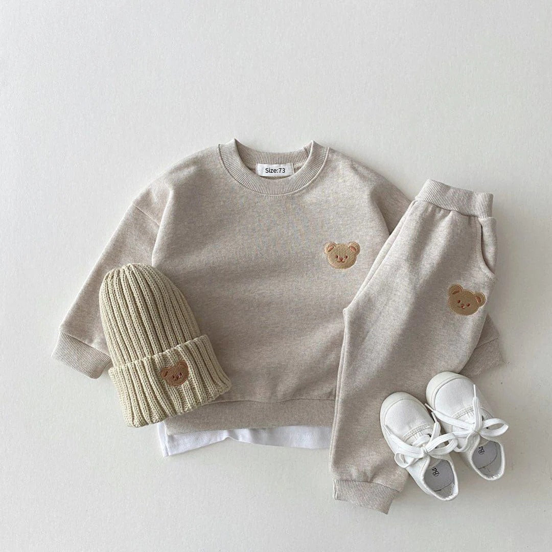 Children's two-piece set with bear motif, unisex