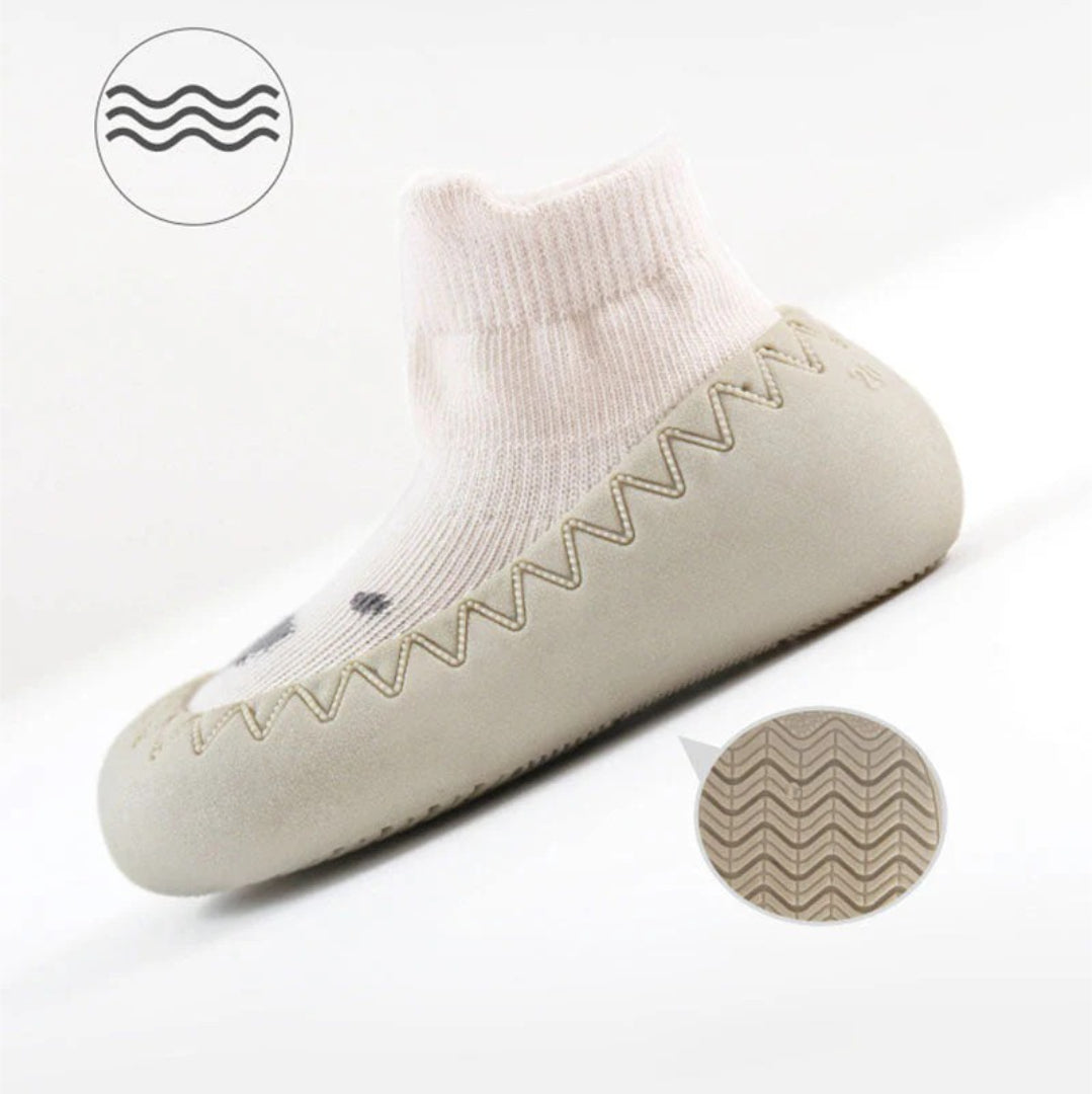 Baby boots for first steps with non-slip sole