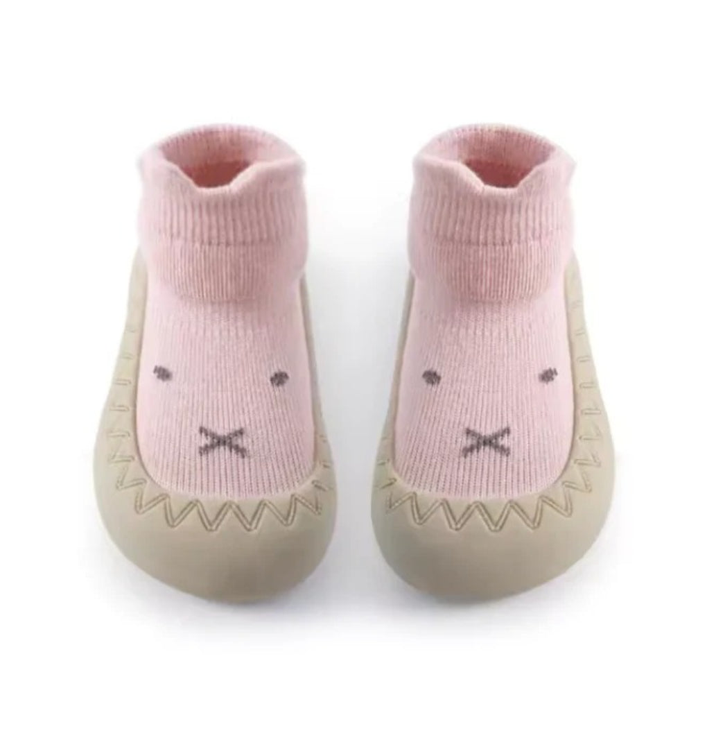 Baby boots for first steps with non-slip sole