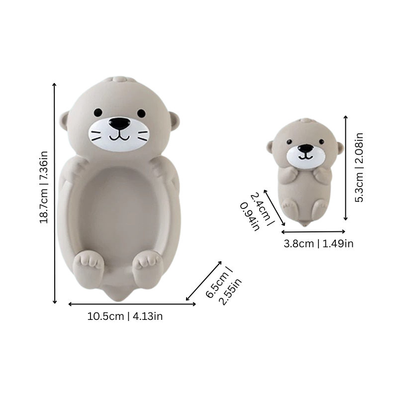 Floating, soft water toys that spray