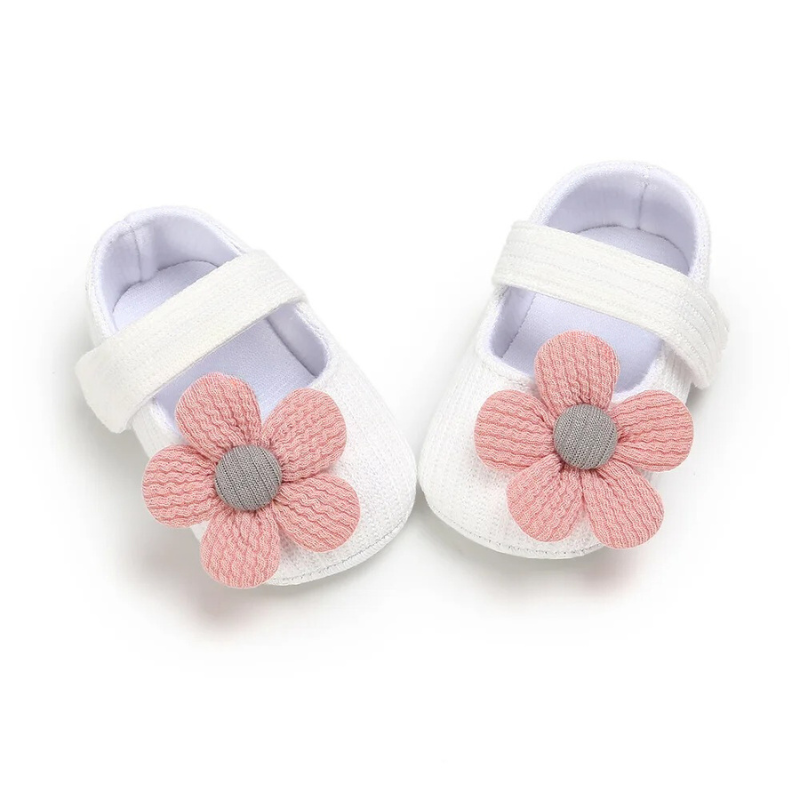 TwinkleToes soft baby booties