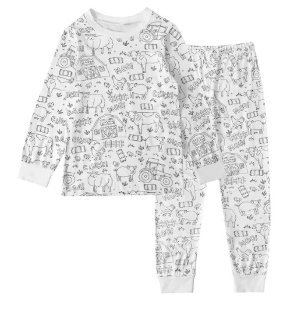 Kids' pajamas that can be drawn on and colored in