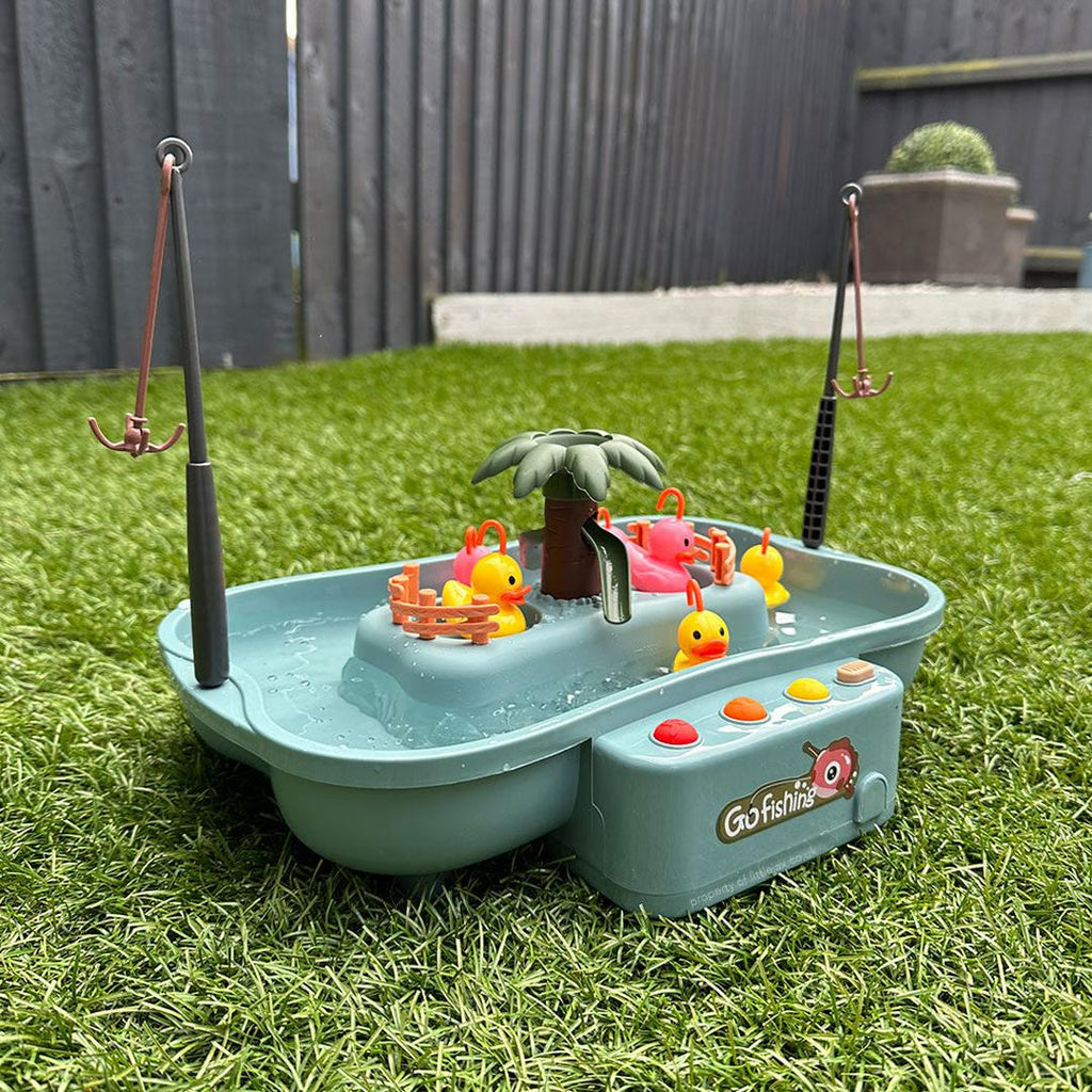 Duck fishing water play game for children motor development