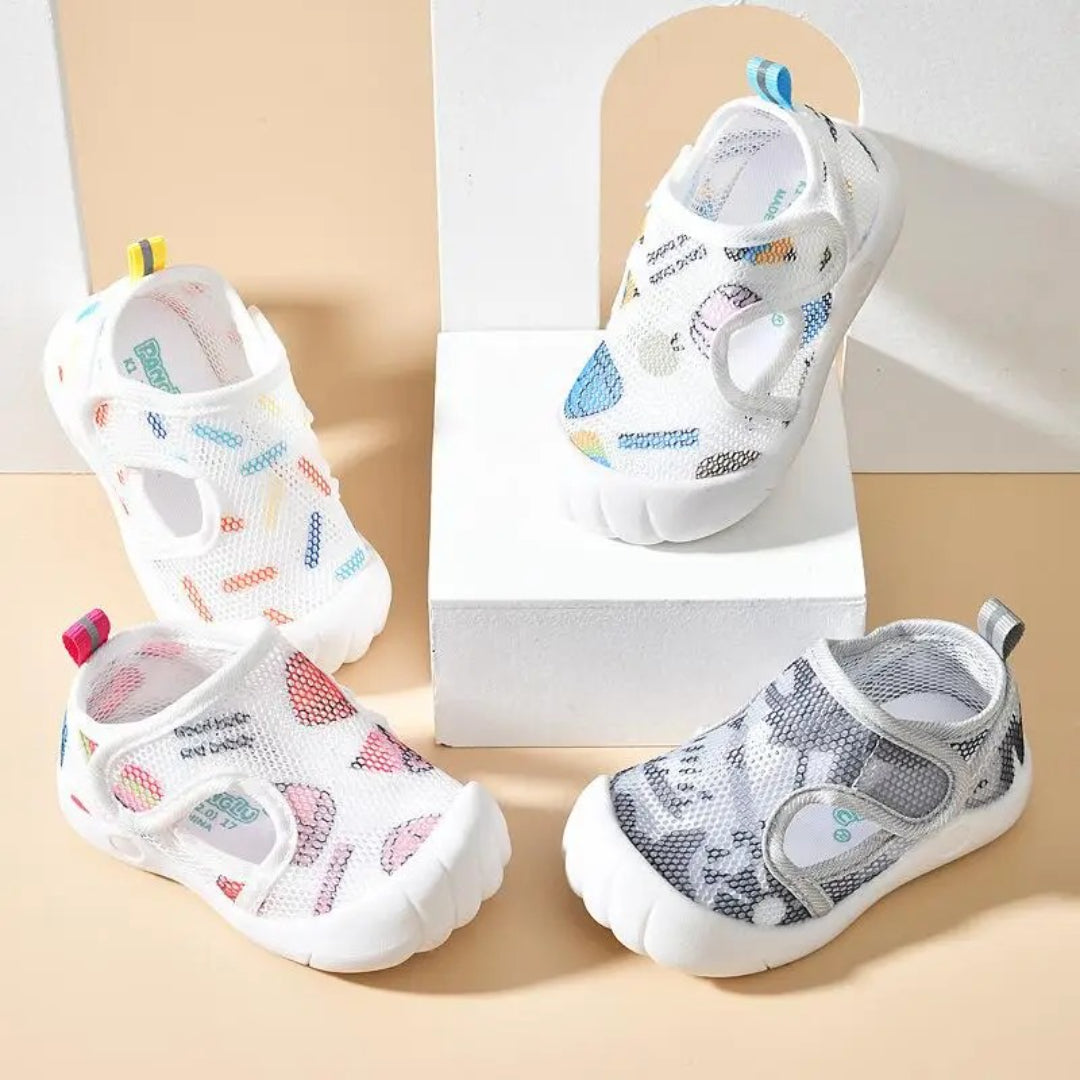Baby sandals for first steps light breathable and non-slip