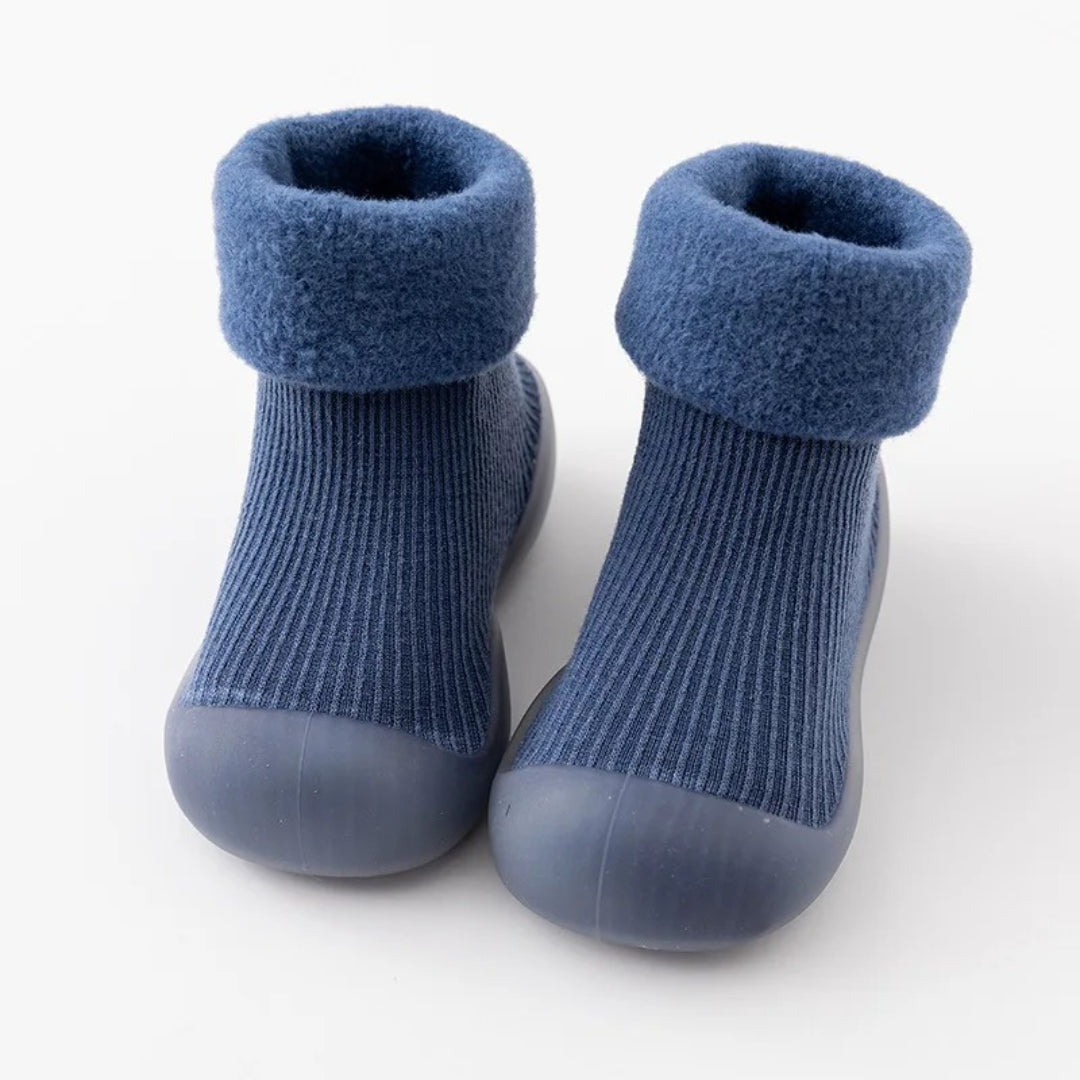 Sock shoes for baby with warm and non-slip sole