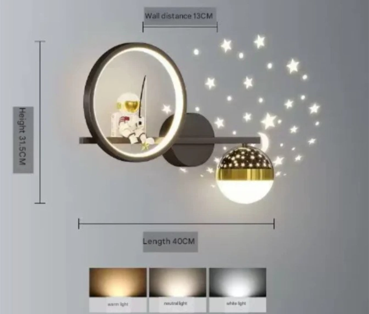 Astronaut night light with star projection for the children's room