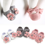 TwinkleToes soft baby booties