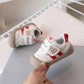 Baby shoes with a popular design